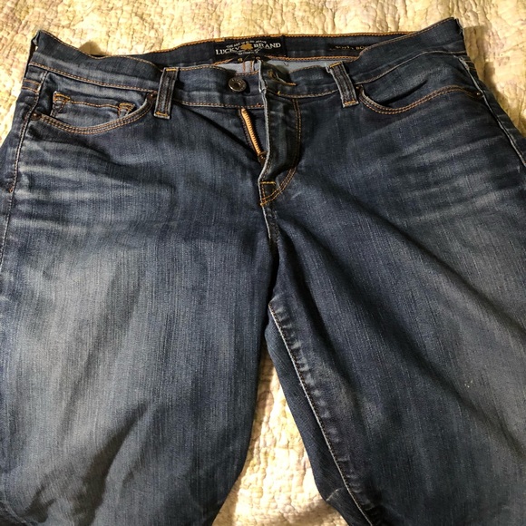 NWOT 4 Lucky Brand Jeans Bundle!! - Picture 2 of 8